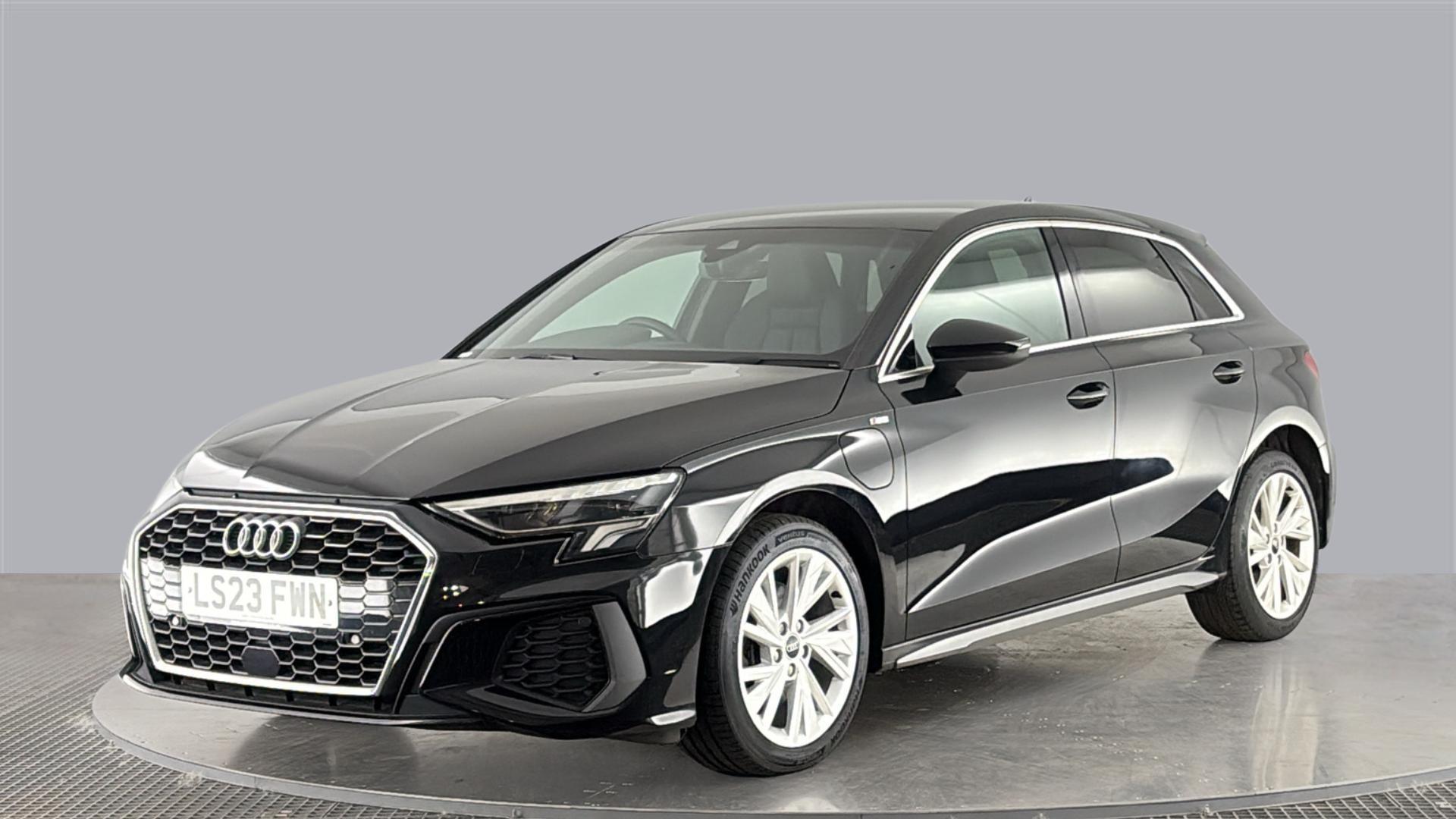A3 SPORTBACK 40 TFSI e S Line 5dr S Tronic [17 inch Alloy]