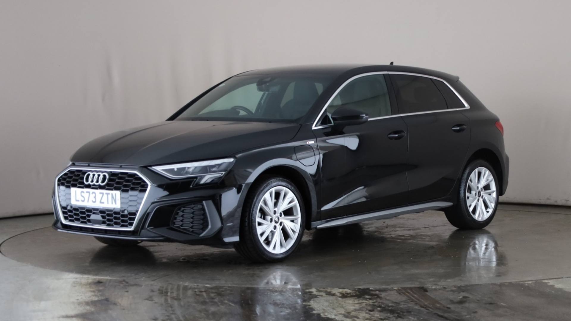 A3 5dr Hatch 1.4 tP-Prl PHEV Sptback eFSi 40 S-Line [17"Aly][S-Tr] 6sp Auto 204ps (2020-2025)