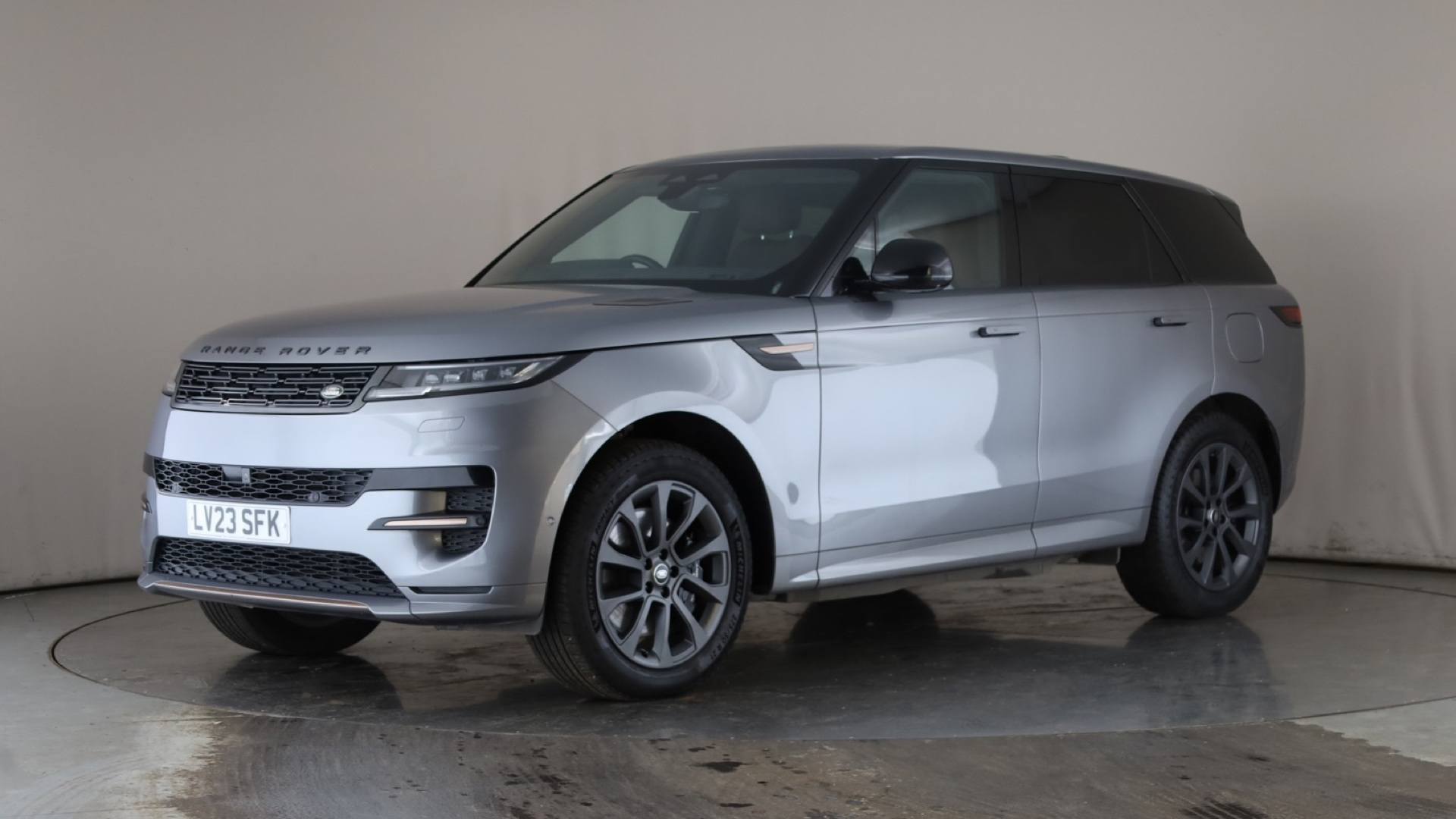 RANGE ROVER SPORT ESTATE 3.0 P440e Dynamic SE 5dr Auto