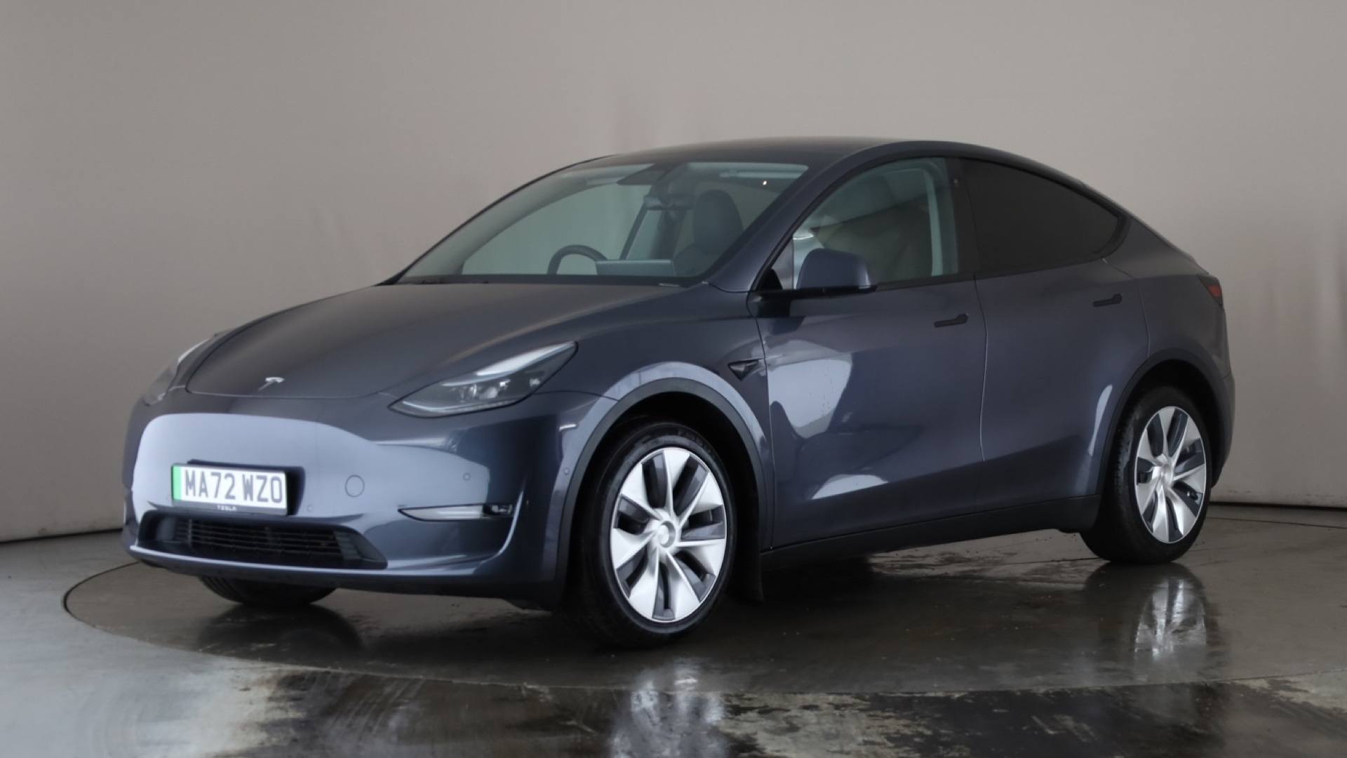 MODEL Y HATCHBACK Long Range AWD 5dr Auto