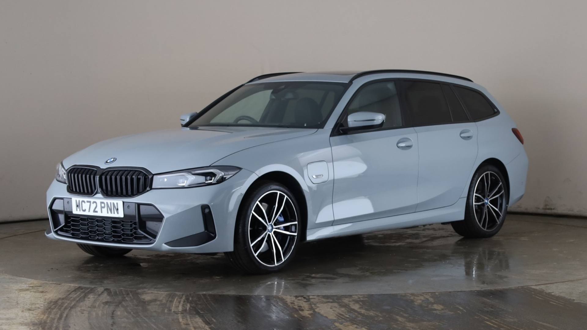 3 SERIES TOURING 330e xDrive M Sport 5dr Step Auto [Tech/Pro Pack]