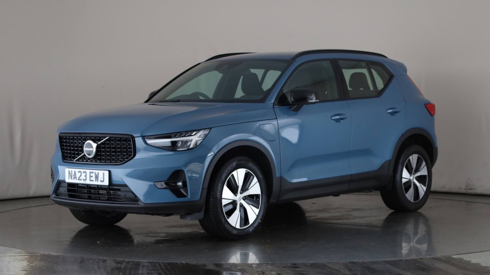XC40 ESTATE 1.5 T4 Recharge PHEV Plus Dark 5dr Auto