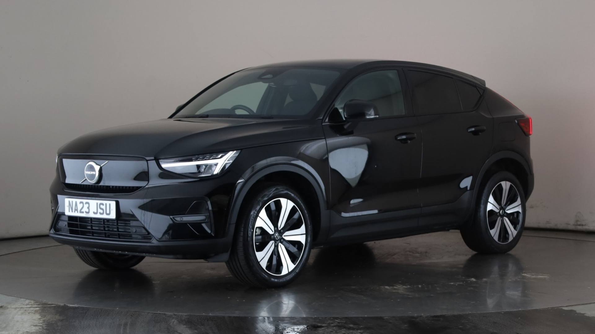 C40 ESTATE 170kW Recharge Core 69kWh 5dr Auto