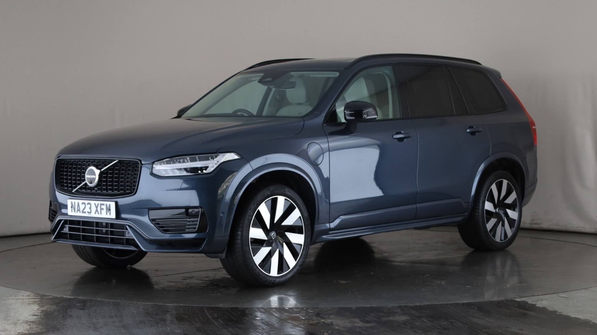 XC90 ESTATE 2.0 T8 [455] RC PHEV Ultimate Dark 5dr AWD Gtron