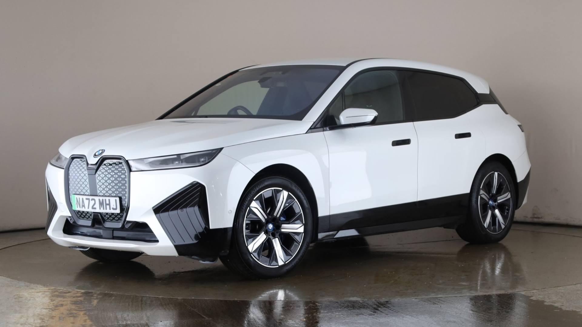 iX ESTATE 240kW xDrive40 M Sport 76.6kWh 5dr Auto