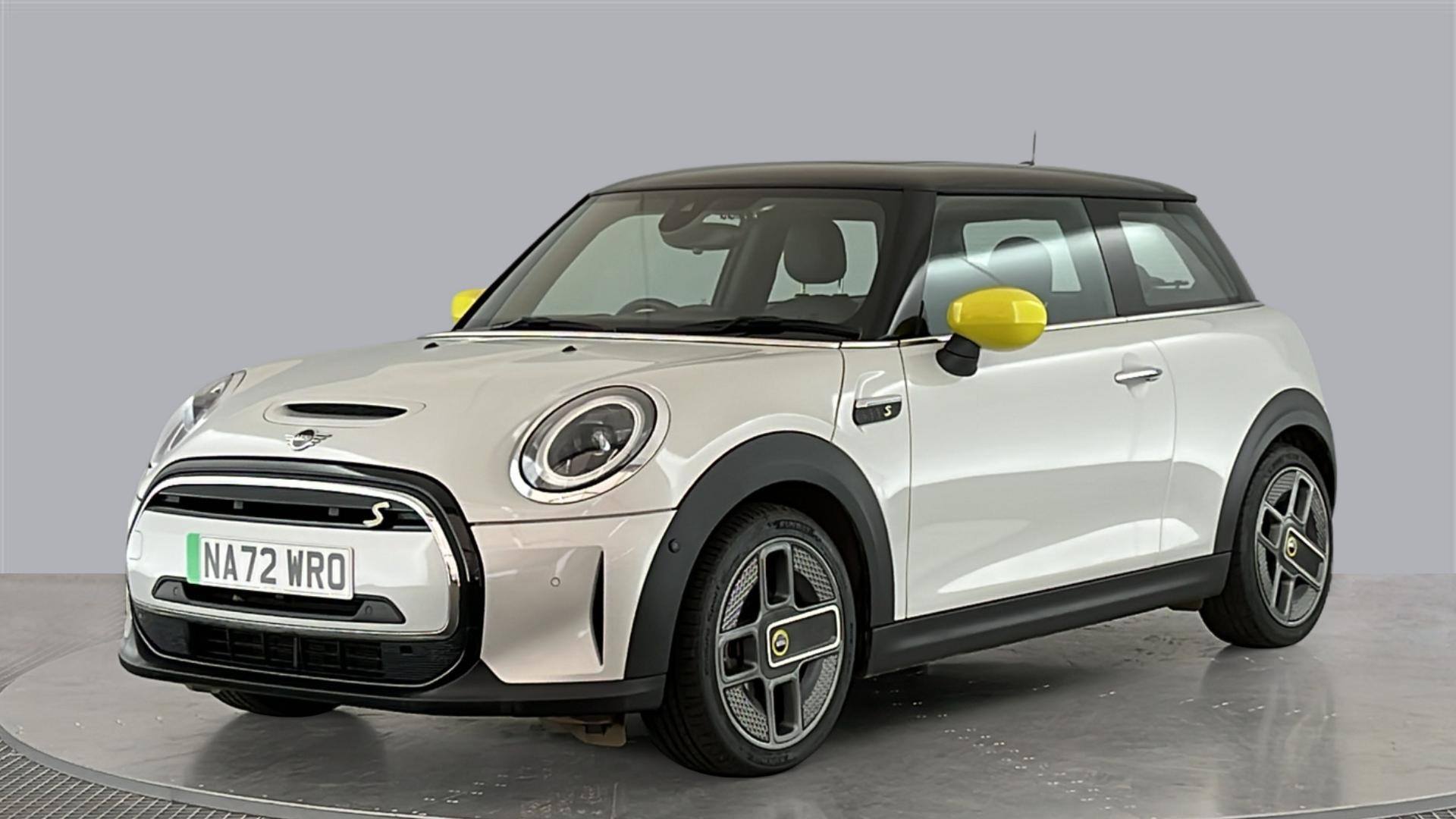ELECTRIC HATCHBACK 135kW Cooper S Level 3 33kWh 3dr Auto