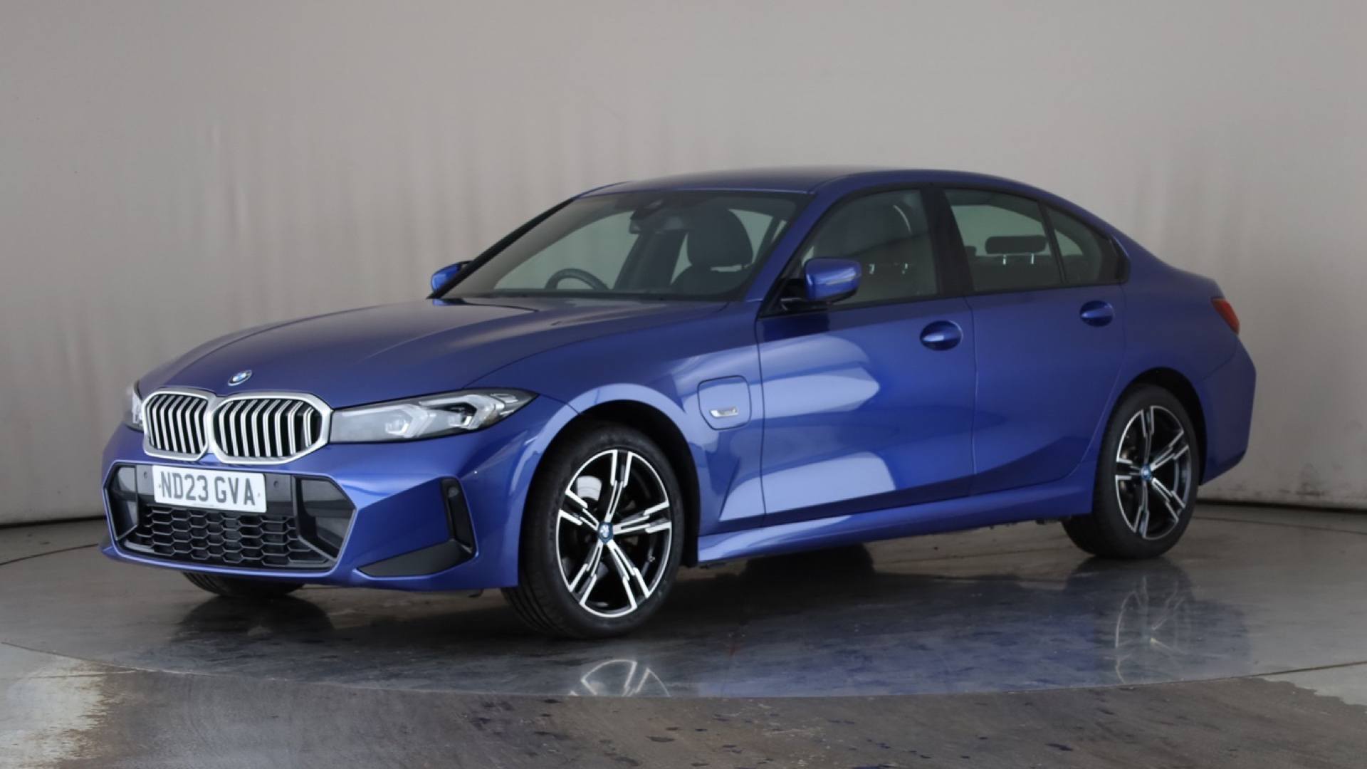 3 SERIES SALOON 330e M Sport 4dr Step Auto