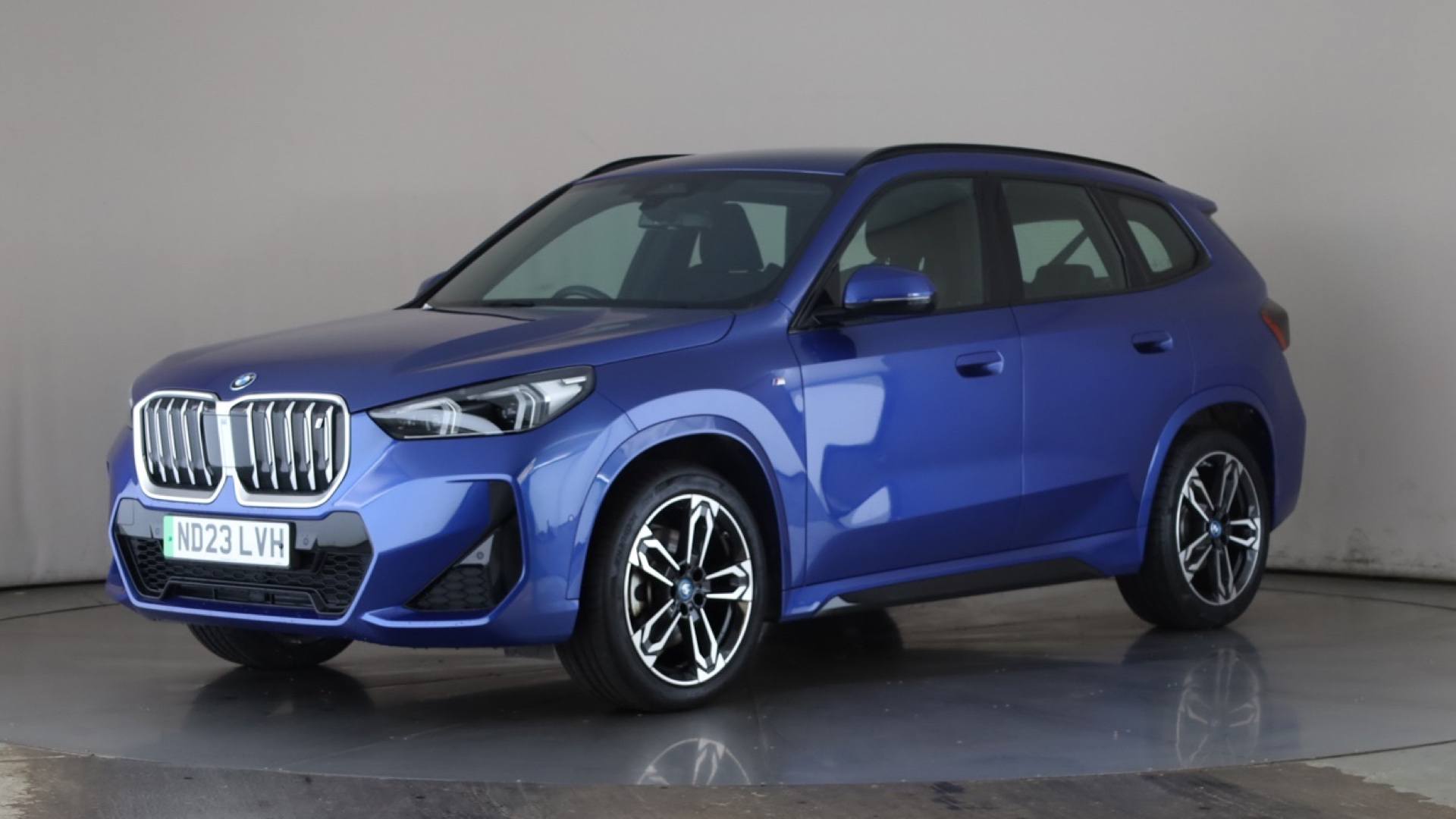 iX1 ELECTRIC ESTATE 230kW xDrive30 M Sport 65kWh 5dr Auto [22kWCh]