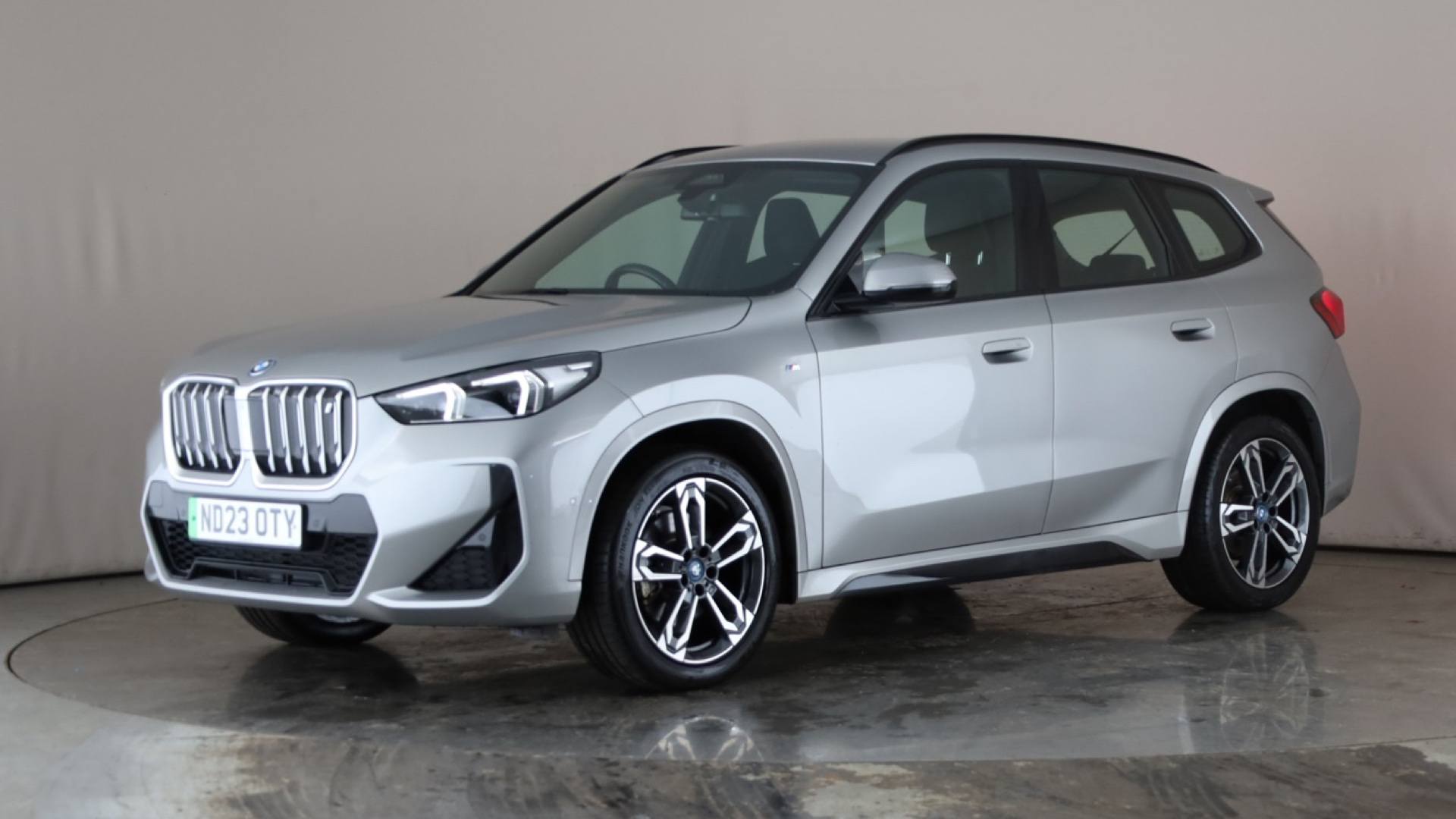 iX1 5dr S/WagonElec xDrive30 M Spt [64.7kWh][22kWCh] Auto 313ps (2022-  )