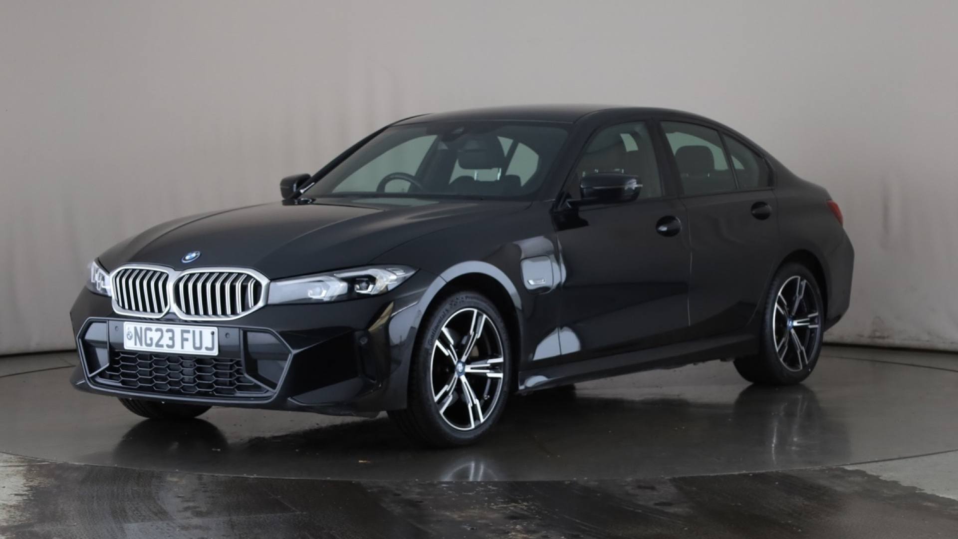 3 SERIES SALOON 330e M Sport 4dr Step Auto
