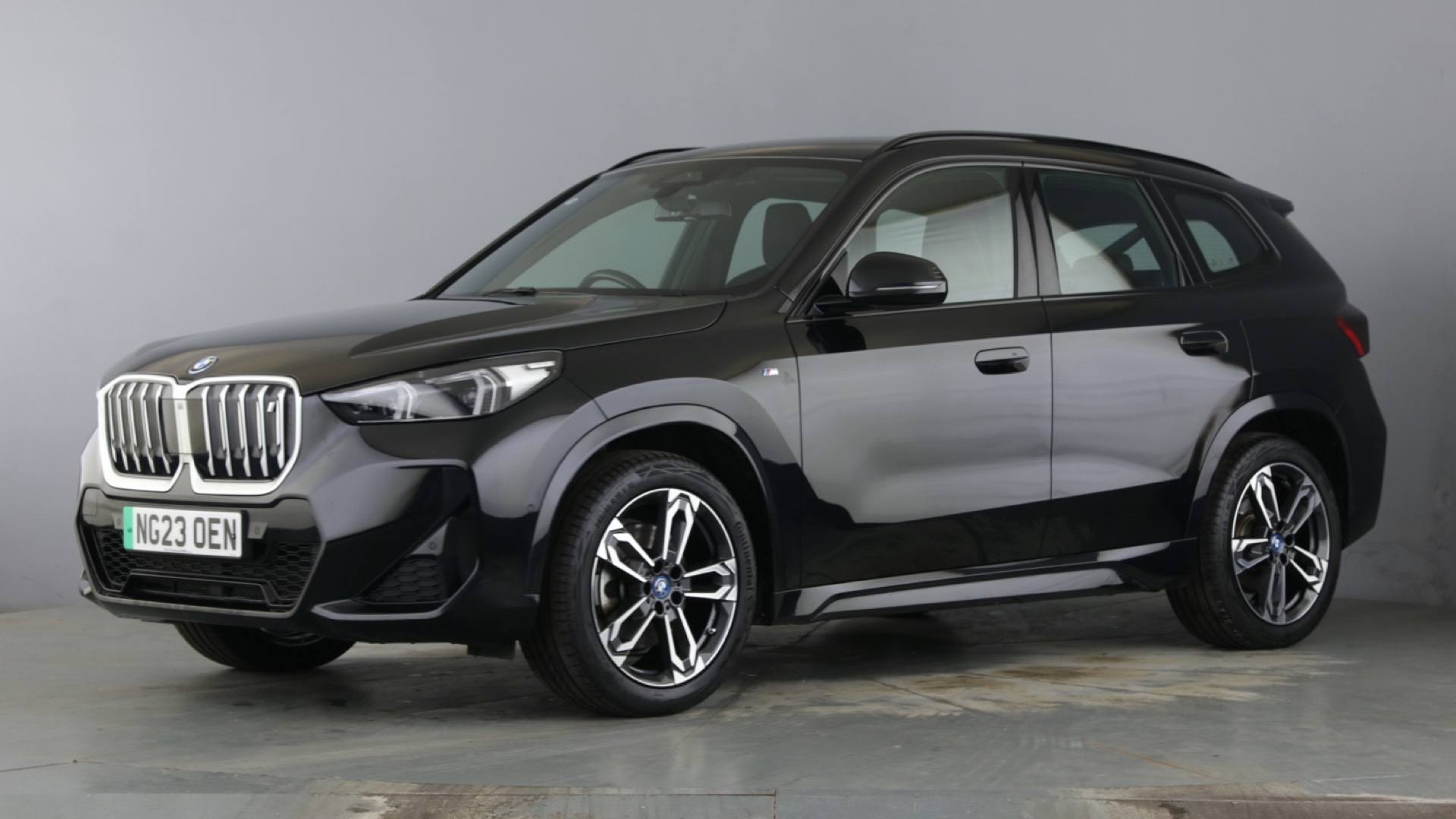 iX1 5dr S/WagonElec xDrive30 M Spt [64.7kWh][22kWCh] Auto 313ps (2022-  )