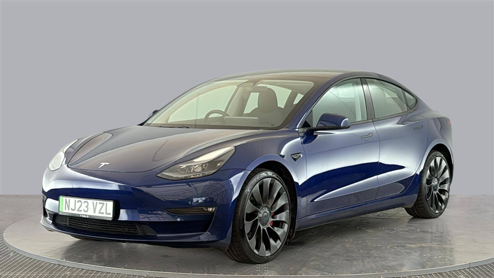 MODEL 3 SALOON Performance AWD 4dr [Performance Upgrade] Auto