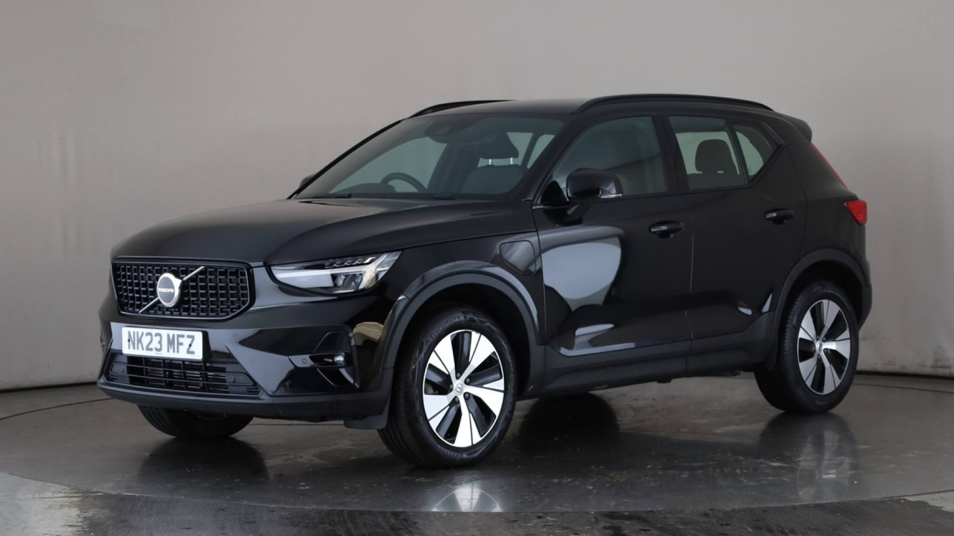 XC40 ESTATE 1.5 T4 Recharge PHEV Plus Dark 5dr Auto