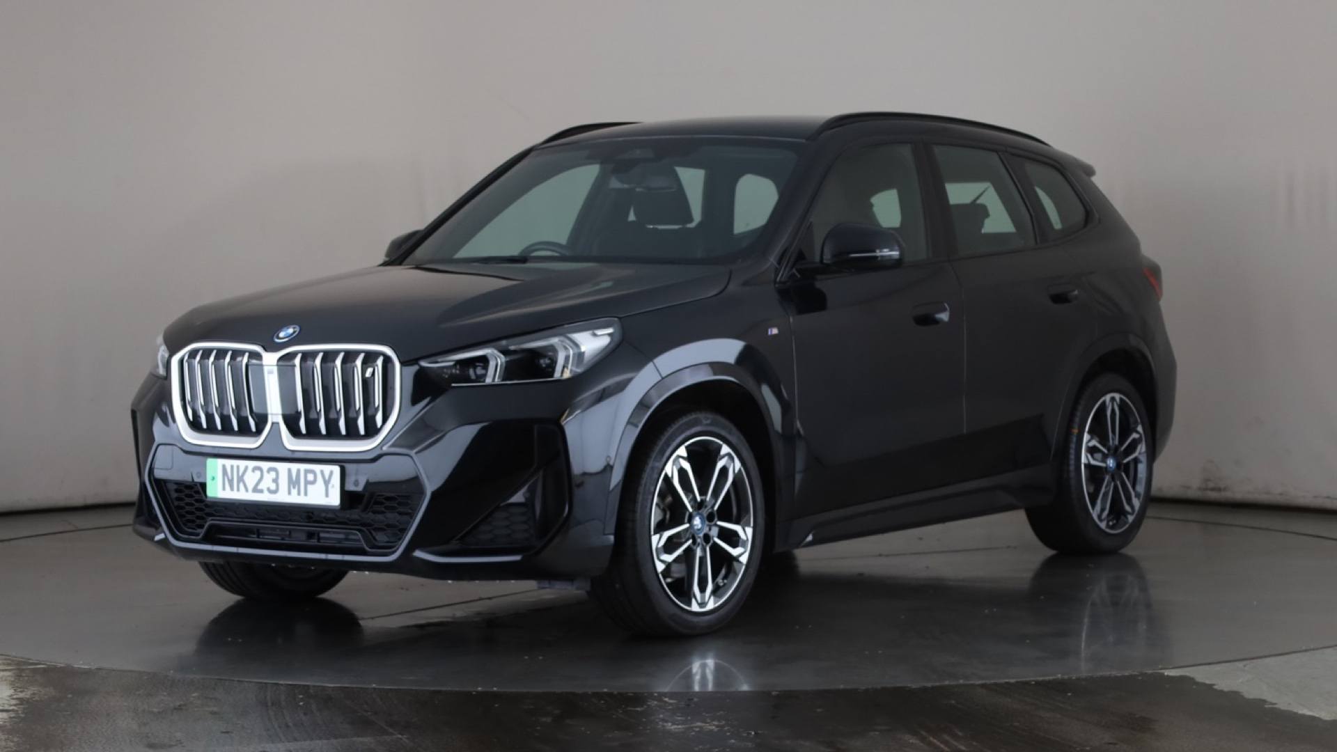 iX1 ELECTRIC ESTATE 230kW xDrive30 M Sport 65kWh 5dr Auto [22kWCh]
