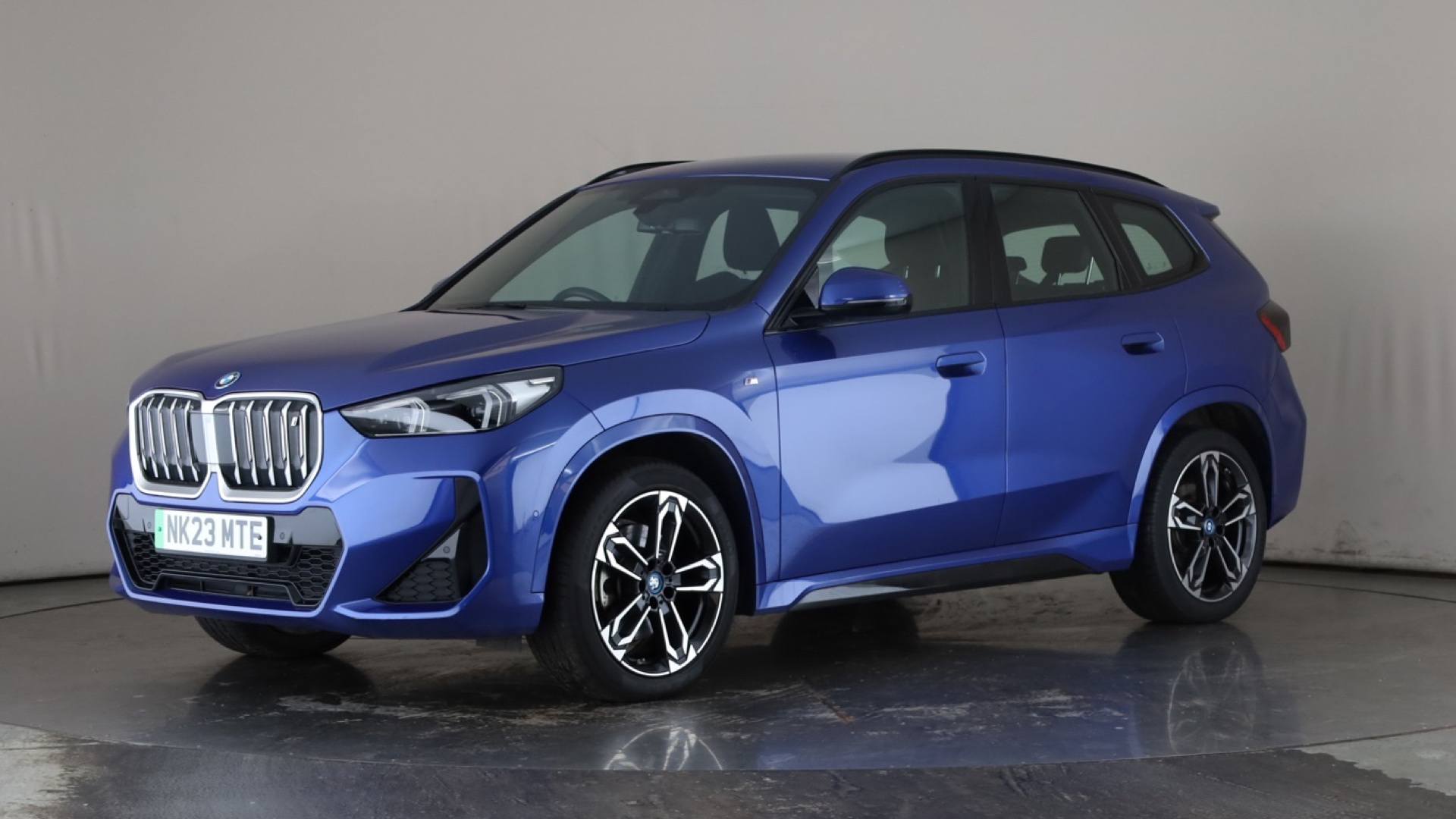 iX1 ELECTRIC ESTATE 230kW xDrive30 M Sport 65kWh 5dr Auto [22kWCh]