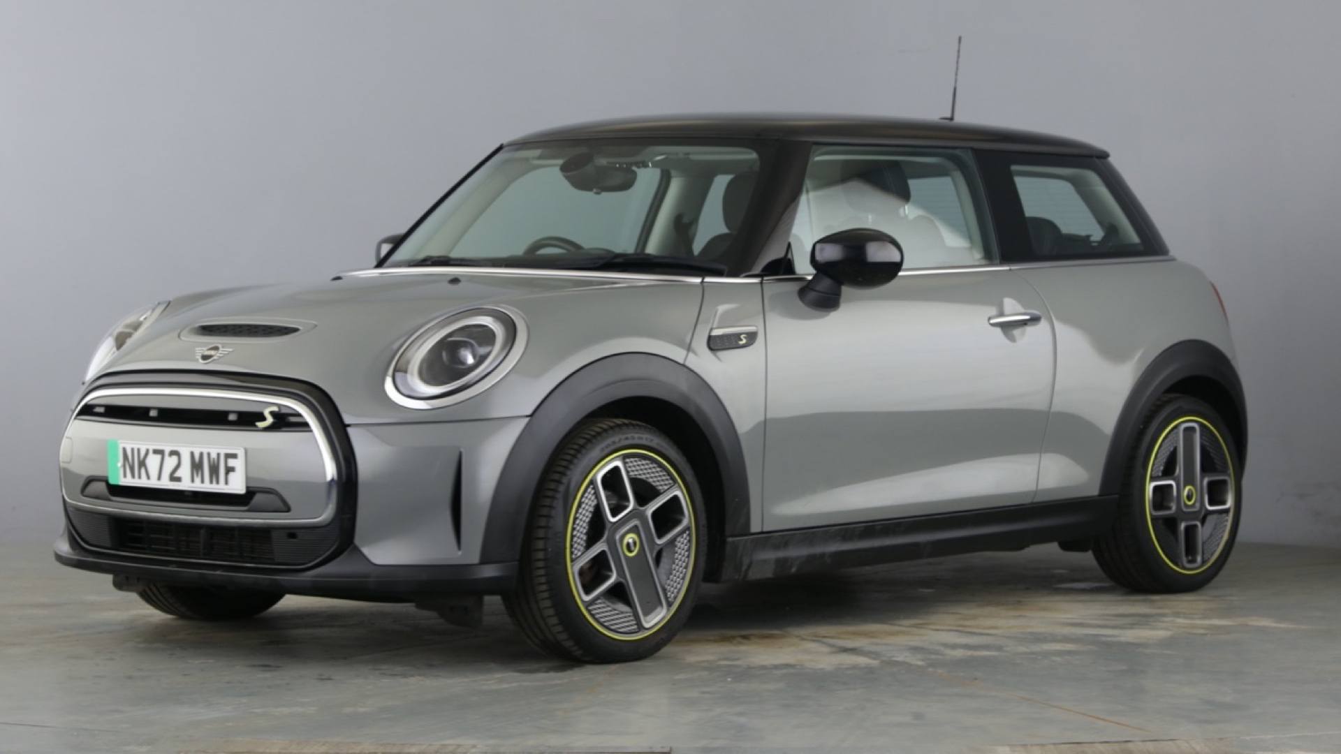 ELECTRIC HATCHBACK 135kW Cooper S Level 1 33kWh 3dr Auto