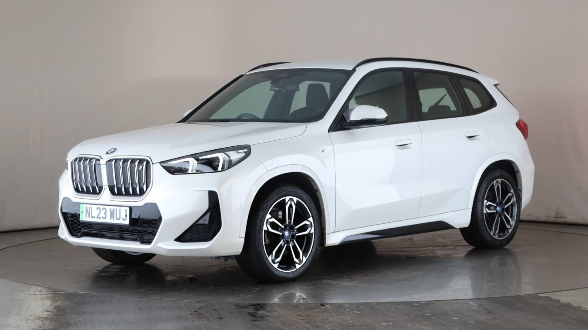 iX1 ELECTRIC ESTATE 230kW xDrive30 M Sport 65kWh 5dr Auto [22kWCh]
