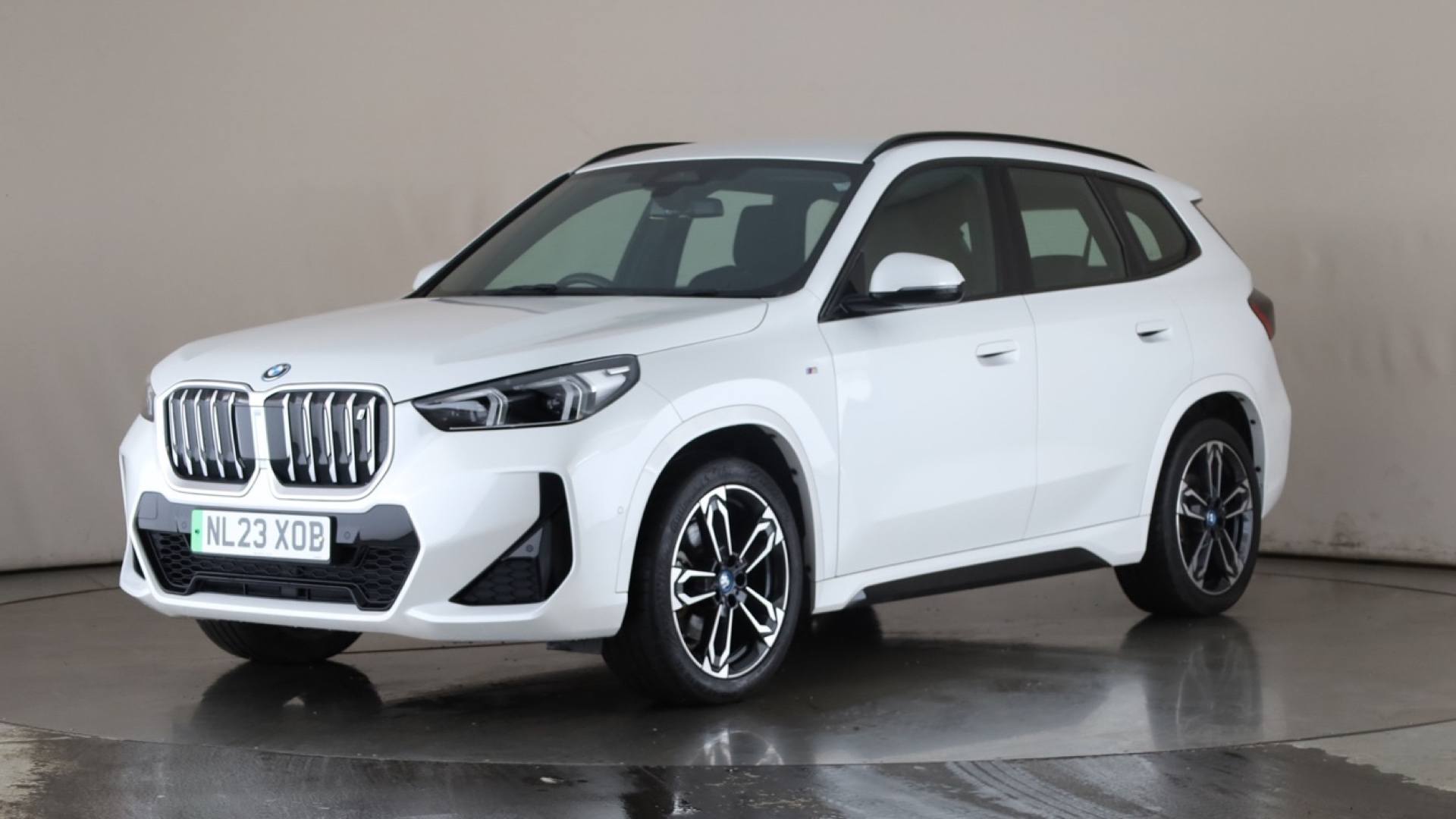iX1 ELECTRIC ESTATE 230kW xDrive30 M Sport 65kWh 5dr Auto [22kWCh]
