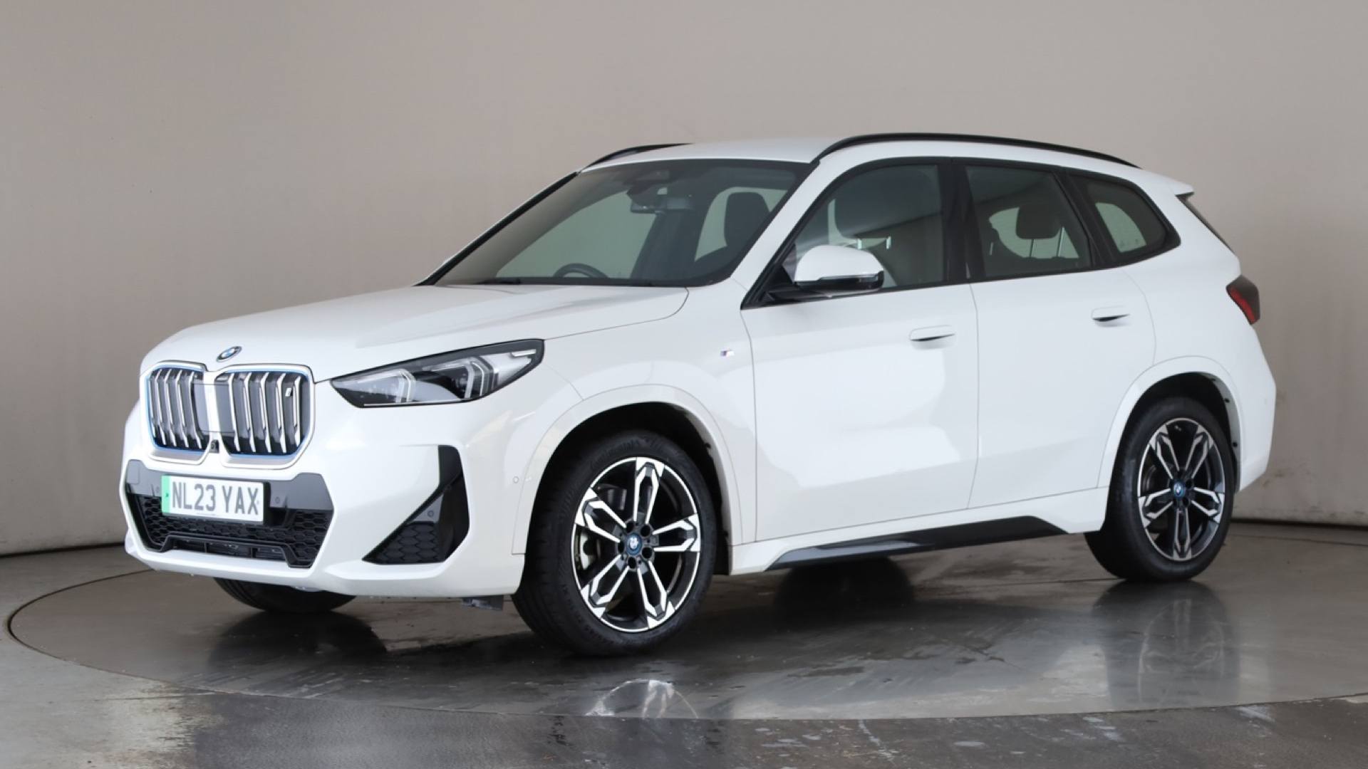 iX1 ELECTRIC ESTATE 230kW xDrive30 M Sport 64.7kWh 5dr Auto [Tech+]