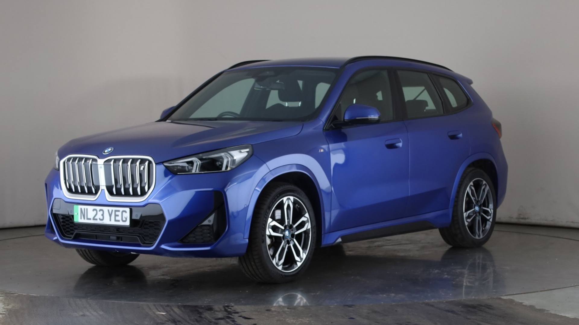 iX1 ELECTRIC ESTATE 230kW xDrive30 M Sport 65kWh 5dr Auto [22kWCh]