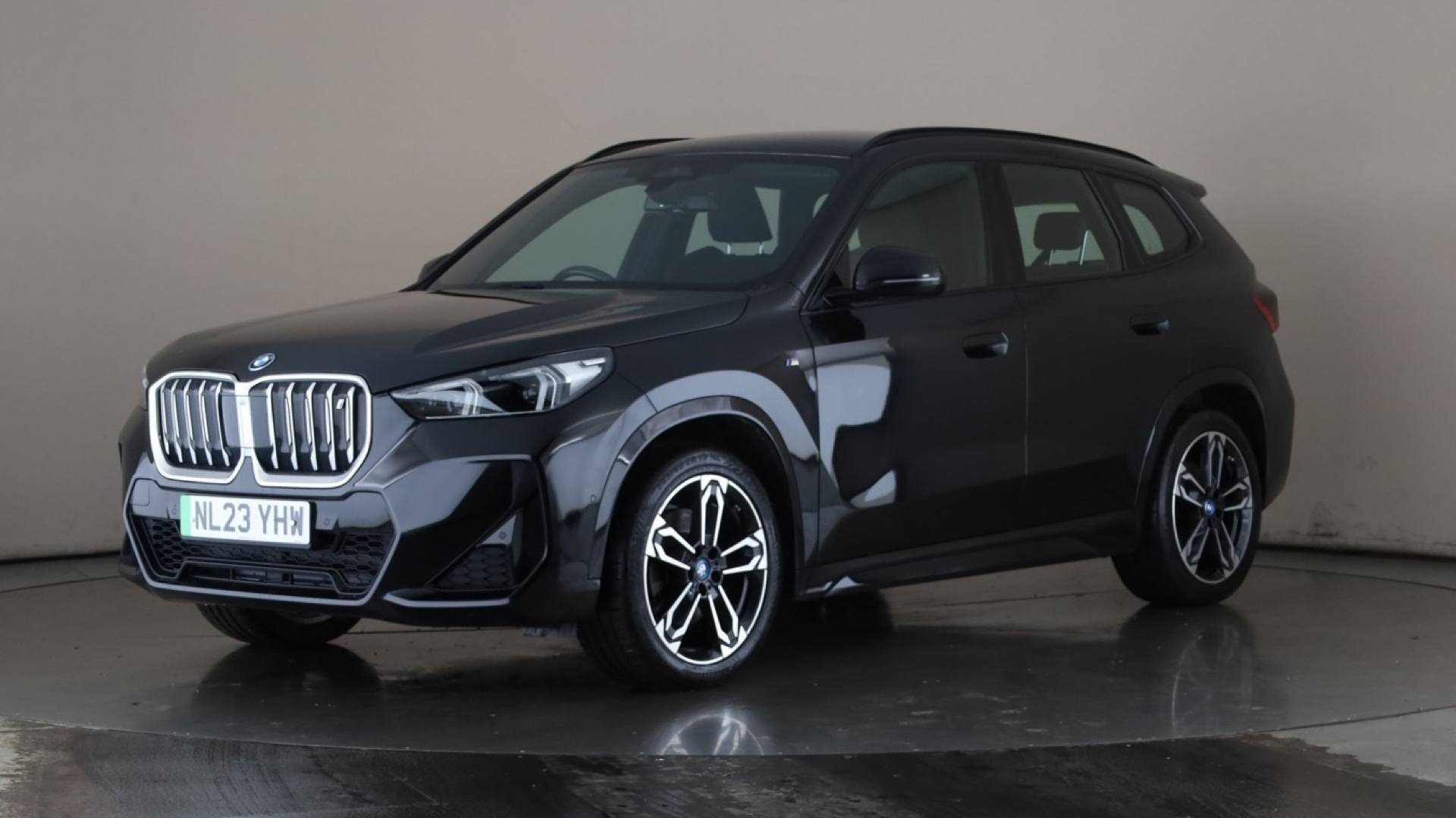 iX1 ELECTRIC ESTATE 230kW xDrive30 M Sport 65kWh 5dr Auto [22kWCh]