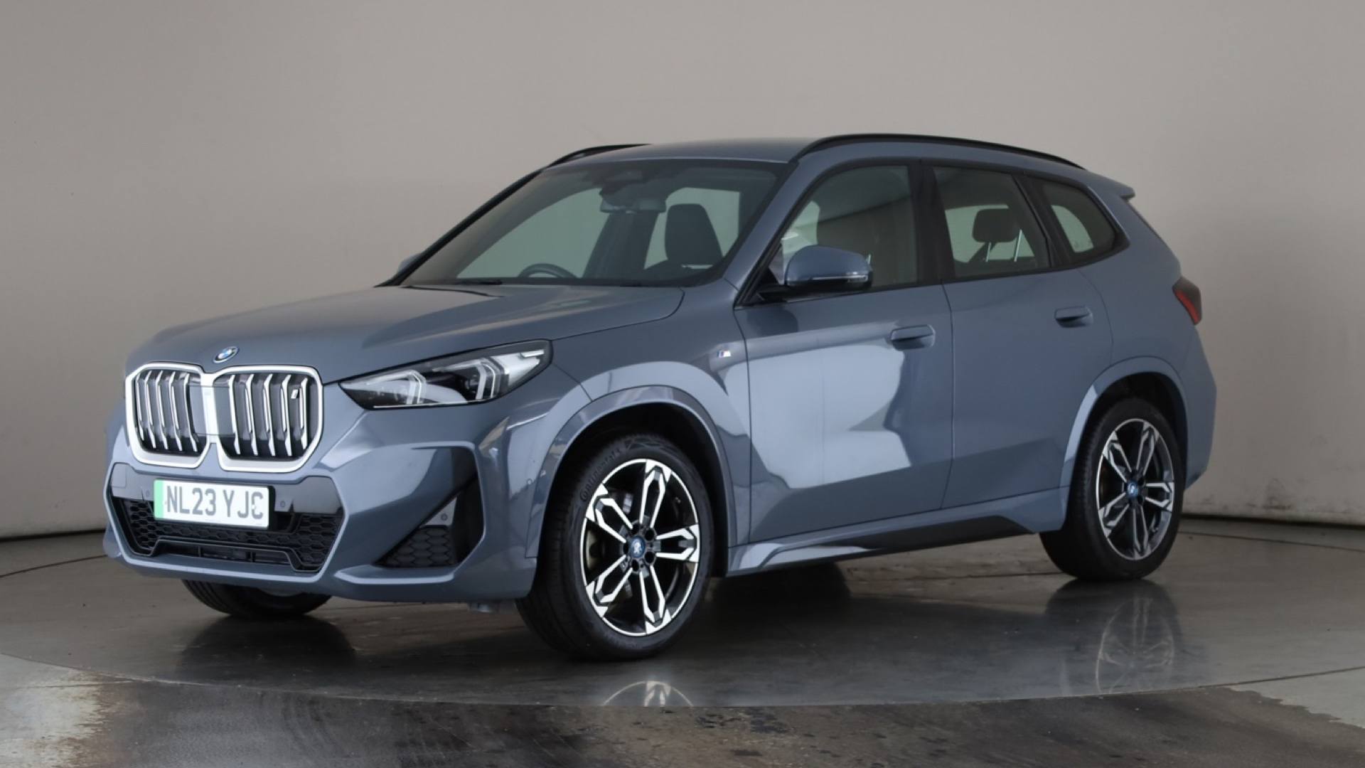 iX1 ELECTRIC ESTATE 230kW xDrive30 M Sport 65kWh 5dr Auto [22kWCh]