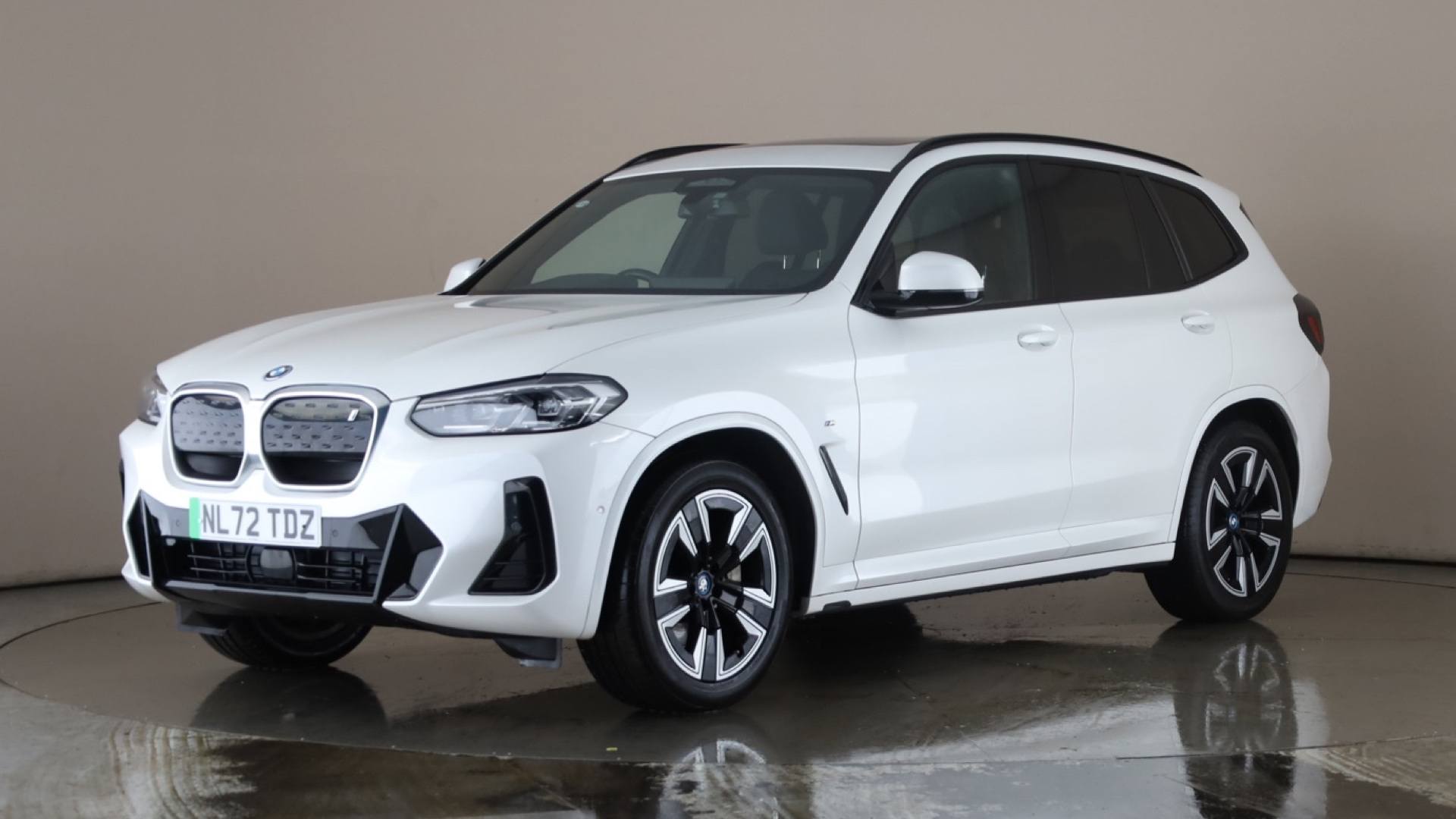 Ix3-E Electric Estate 210kw M Sport 80kwh 5dr Auto