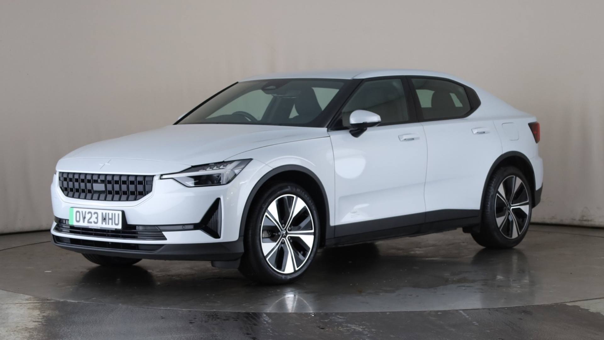 2 FASTBACK 170kW 69kWh Standard Range Single motor 5dr Auto