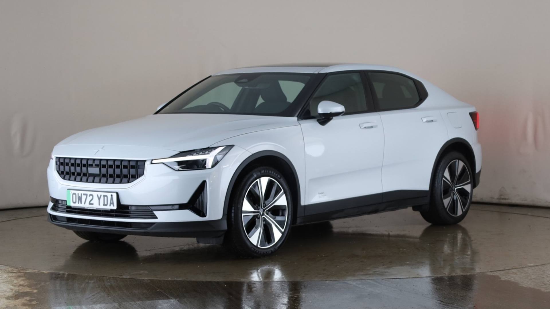 2 FASTBACK 170kW 69kWh Standard Range SM [Plus] 5dr Auto