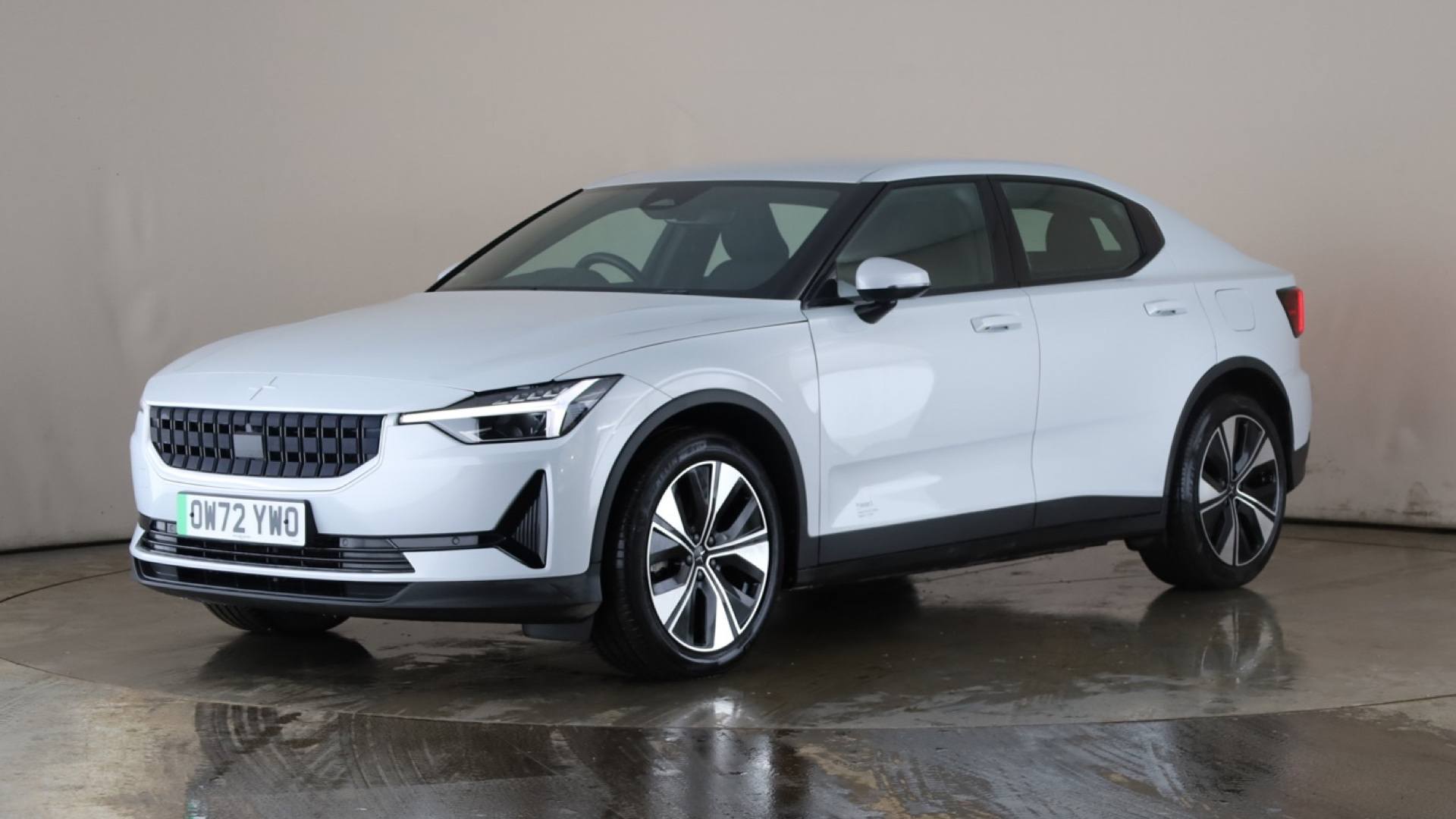 2 FASTBACK 170kW 69kWh Standard Range Single motor 5dr Auto