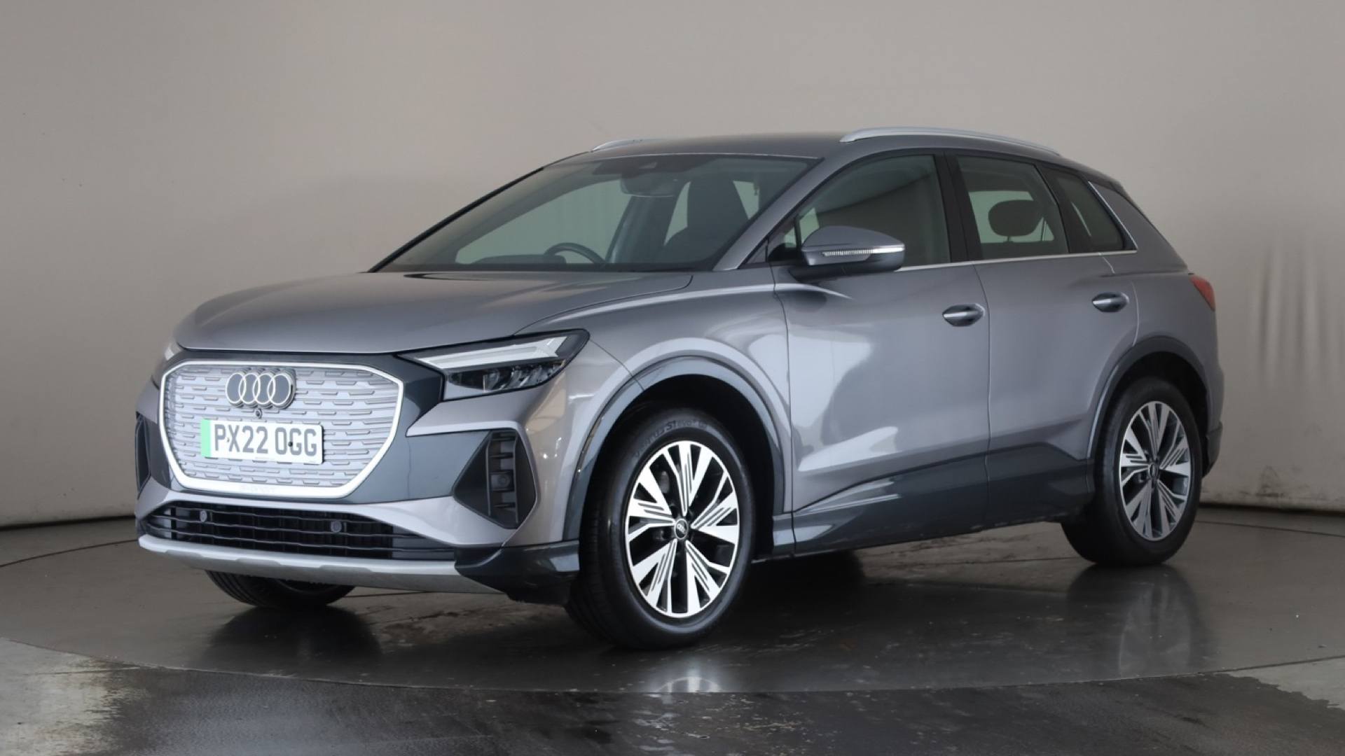 Q4 E-TRON ESTATE 125kW 35 55.52kWh Sport 5dr Auto [C+S]