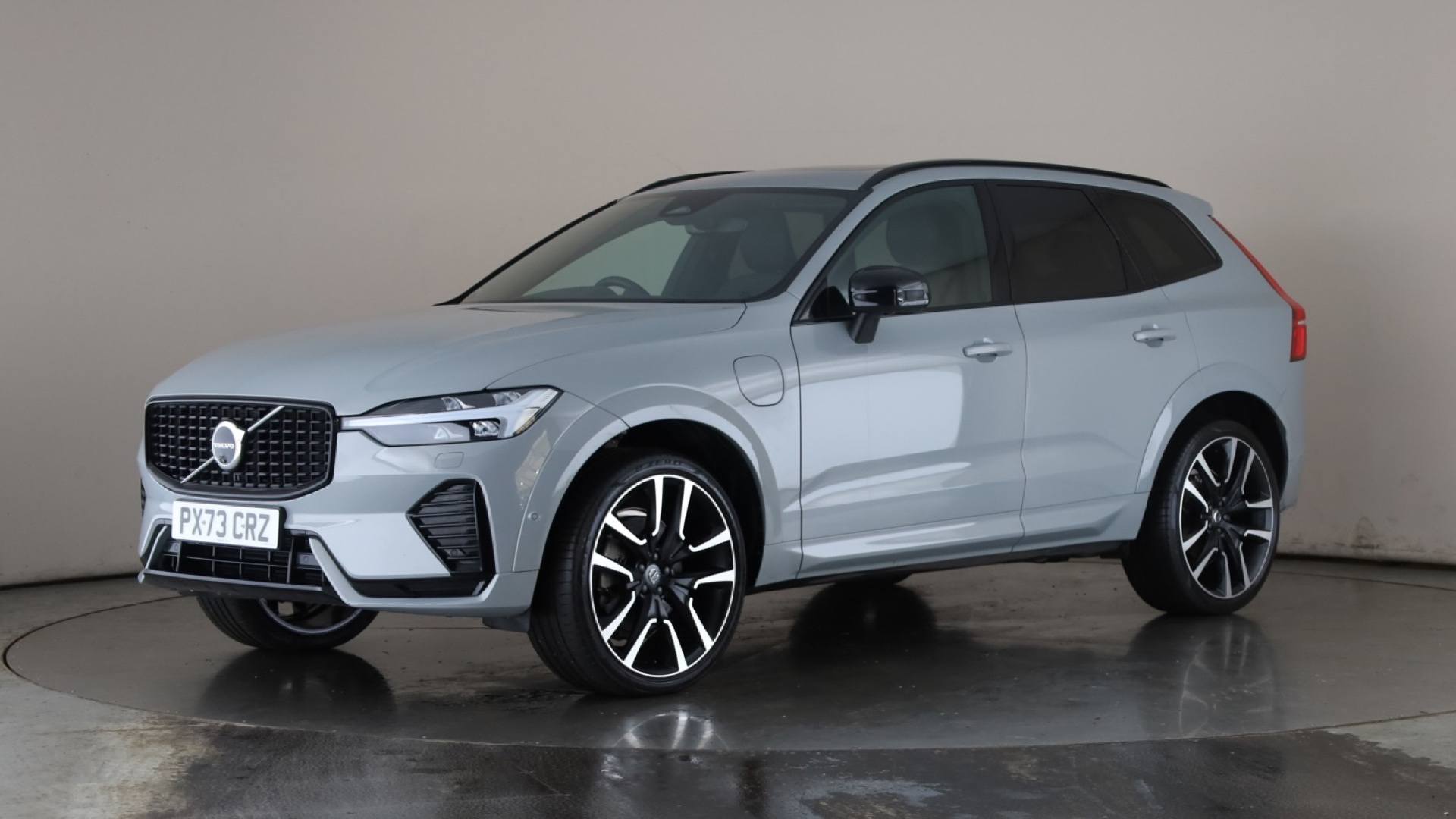 XC60 ESTATE 2.0 T8 [455] RC PHEV Ultimate Dark 5dr AWD Gtron