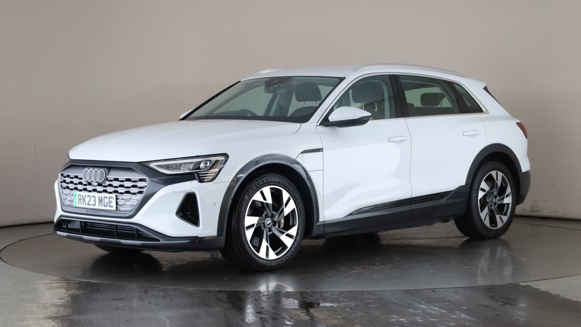 Q8 E-TRON ESTATE 250kW 50 Quattro 95kWh Sport 5dr Auto