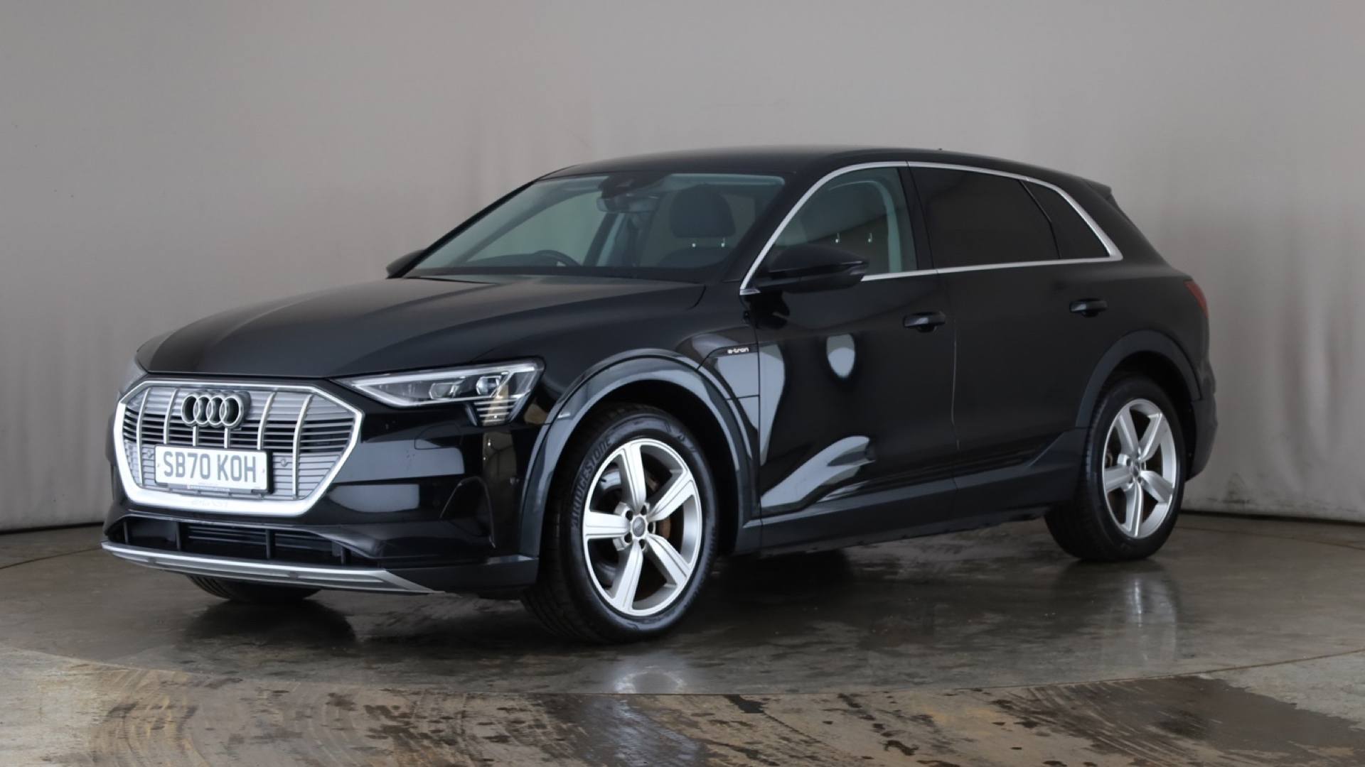 E-TRON ESTATE 230kW 50 Quattro 71kWh Technik 5dr Auto