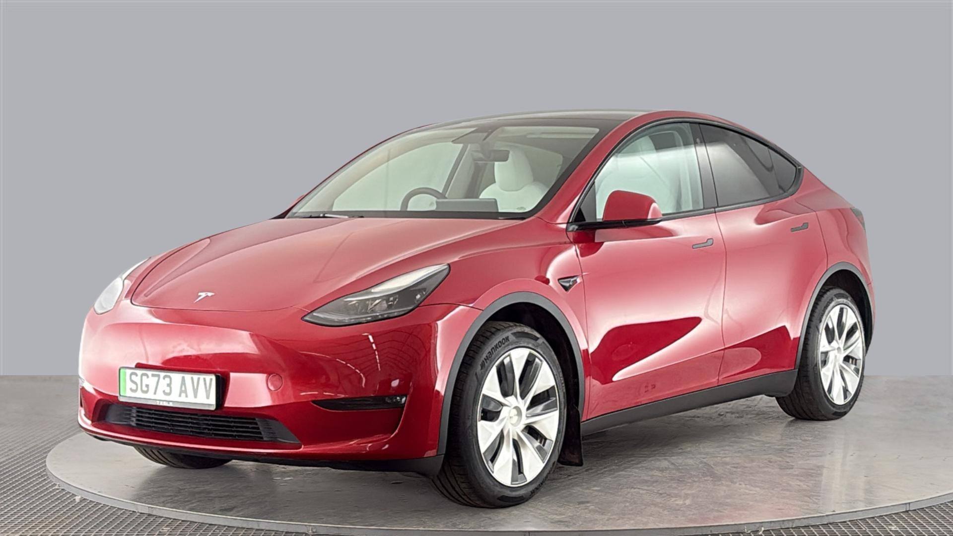 MODEL Y HATCHBACK Long Range AWD 5dr Auto