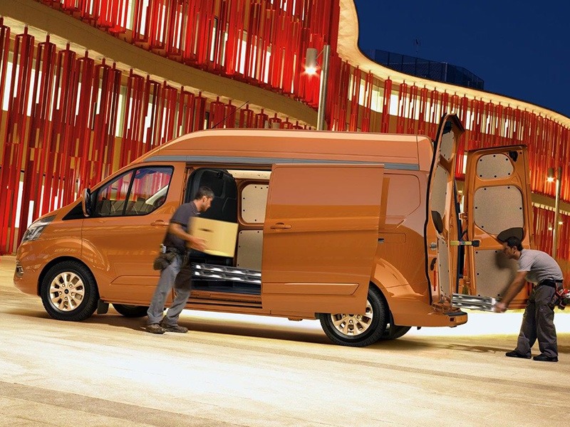 ford transit custom contract hire