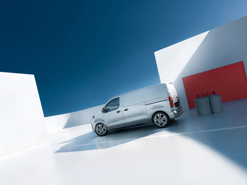 Vauxhall Vivaro-e Double Cab Van Leasing & Contract Hire | Nationwide ...