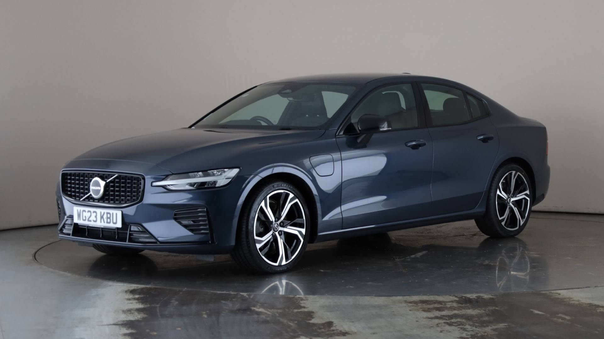 S60 4dr Saloon 2.0 tP-Prl PHEV T8 Ultimate Dark AWD [Recharge][TwnEng][KERS] 8sp Auto 455ps (2019-  )