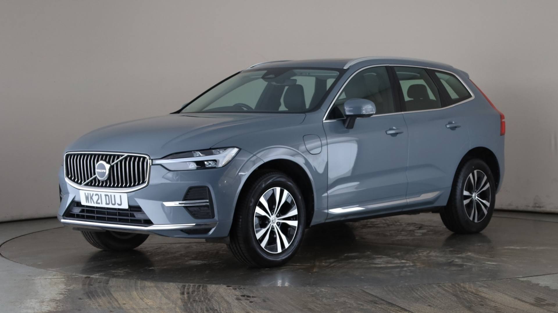 XC60 ESTATE 2.0 T6 [350] RC PHEV Core Bright 5dr AWD Gtron