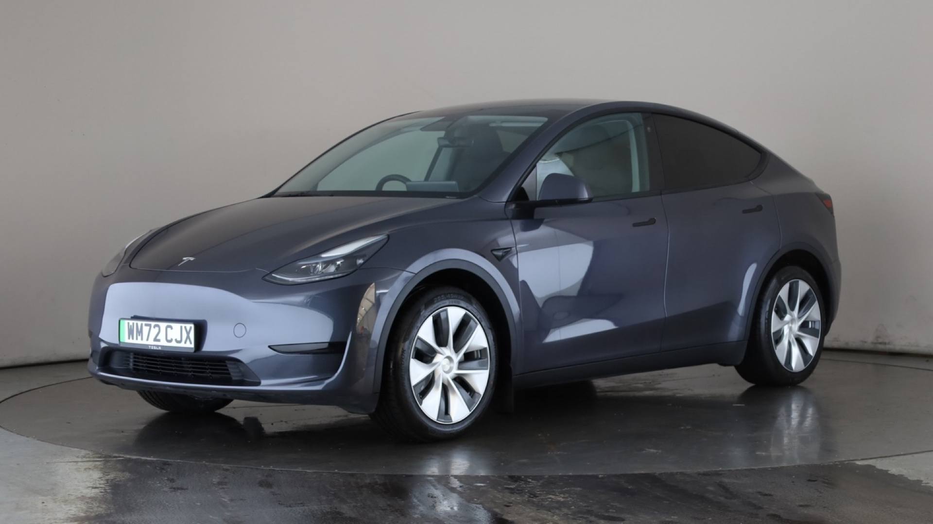 MODEL Y HATCHBACK RWD 5dr Auto