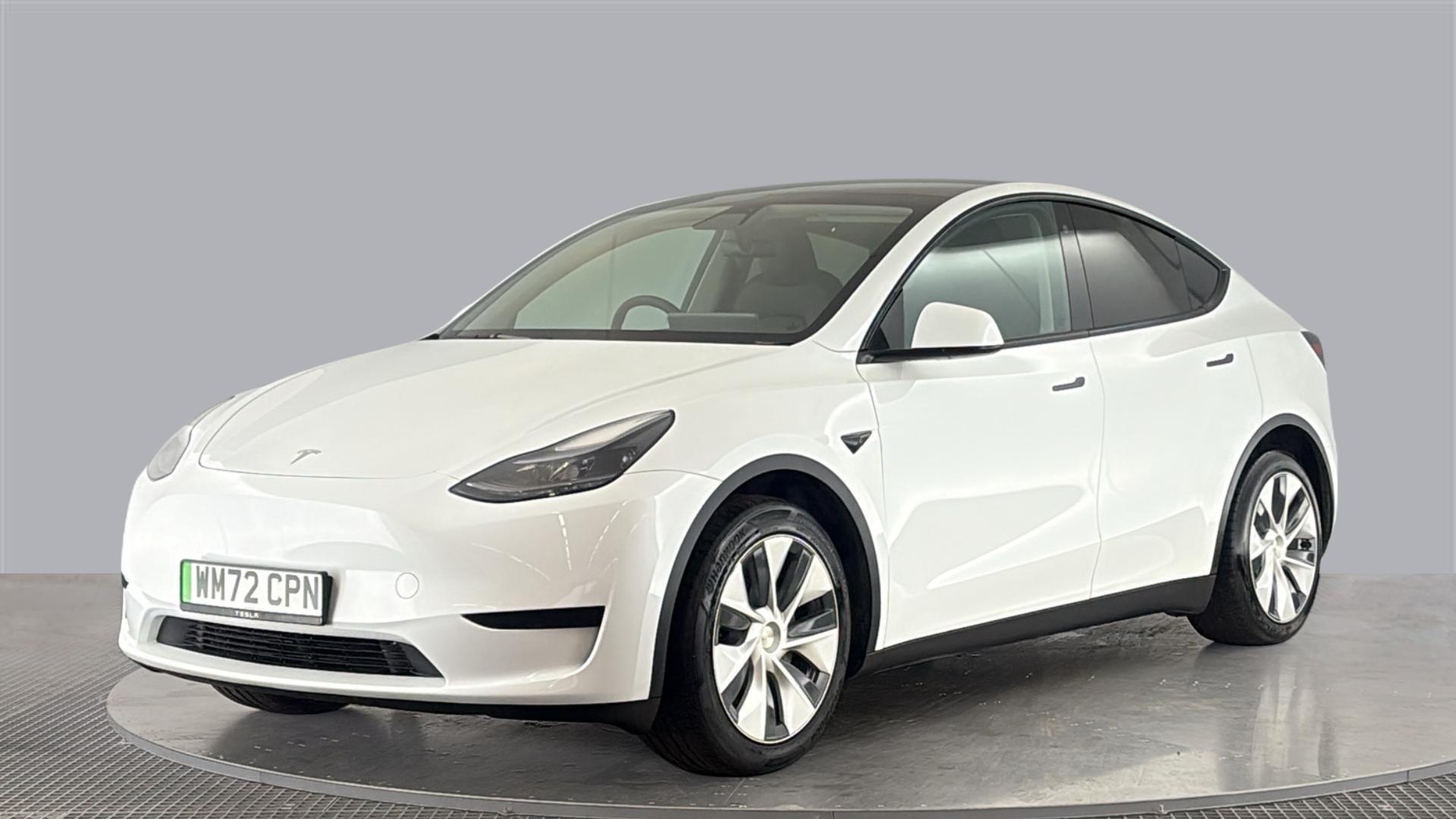 MODEL Y HATCHBACK RWD 5dr Auto