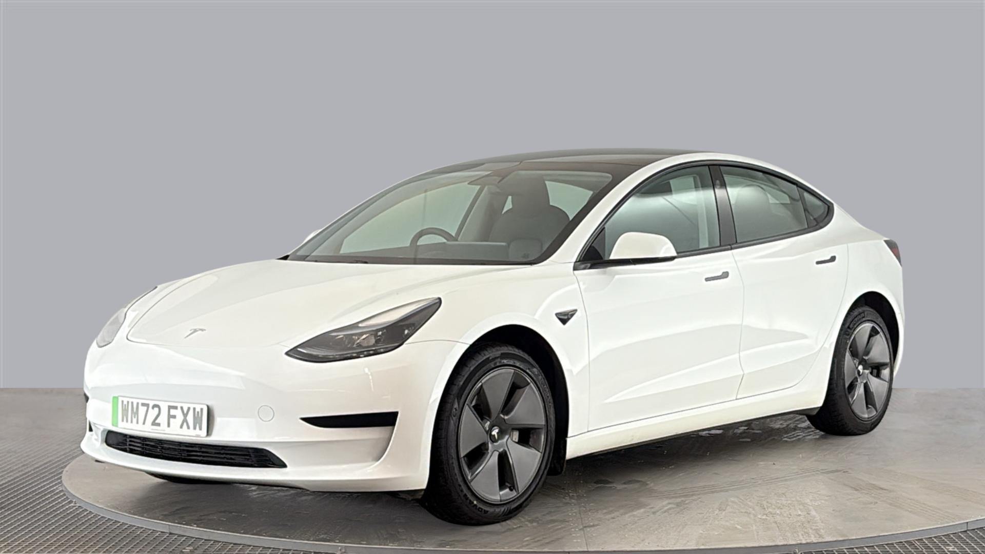 MODEL 3 SALOON RWD 4dr Auto