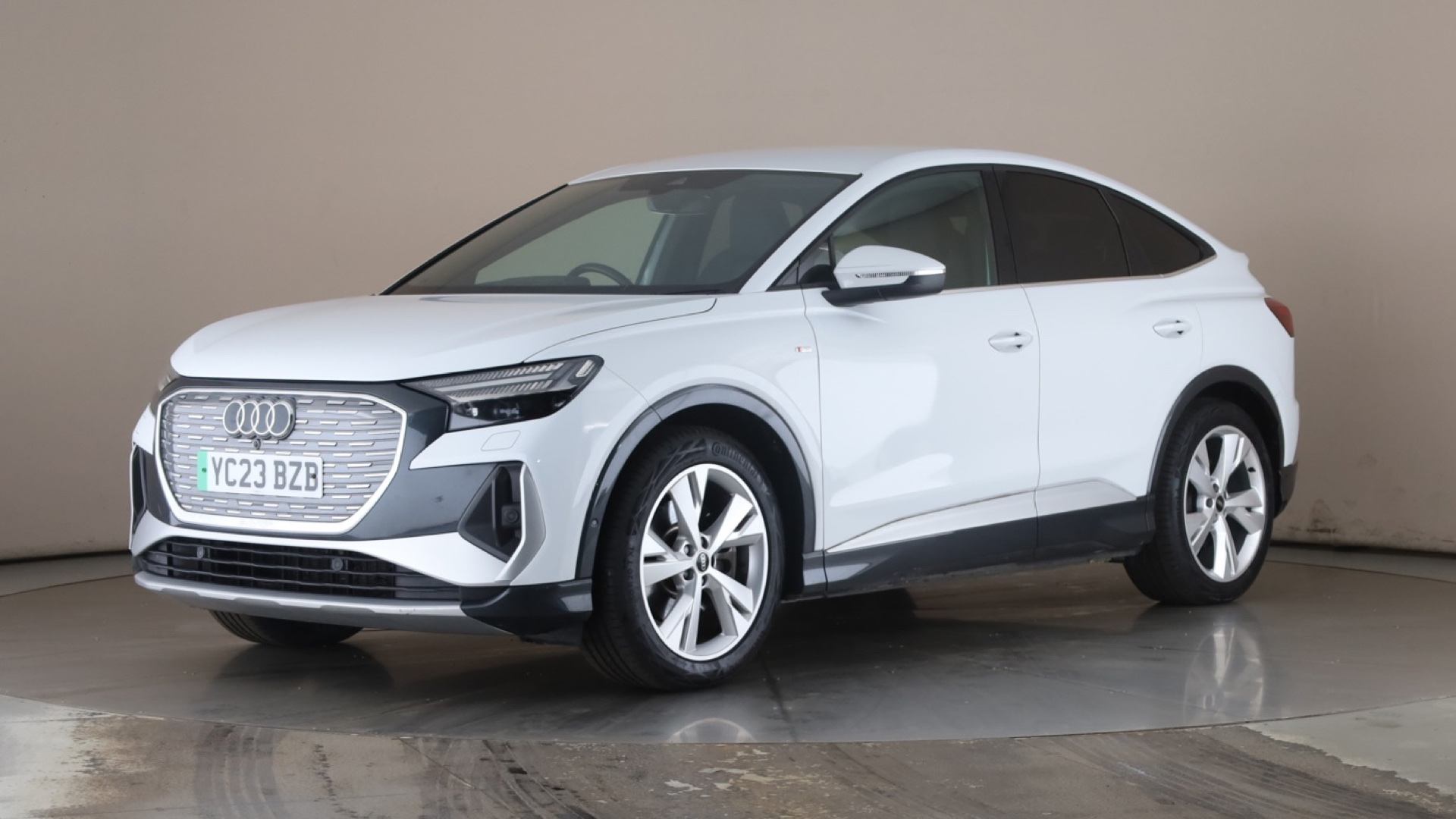 Q4 E-Tron Sportback 5dr S/WagonElec 40 S-Line [82.77kWh][C+S][T Pk] Auto 204ps (2021-  )