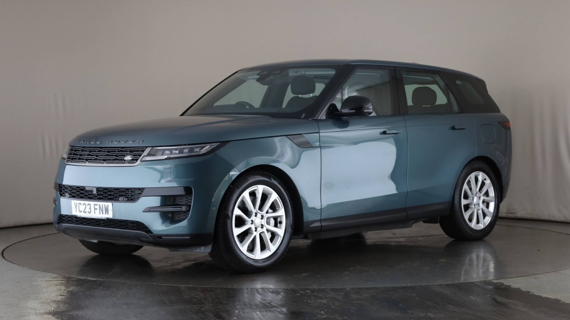 RANGE ROVER SPORT ESTATE 3.0 P440e SE 5dr Auto