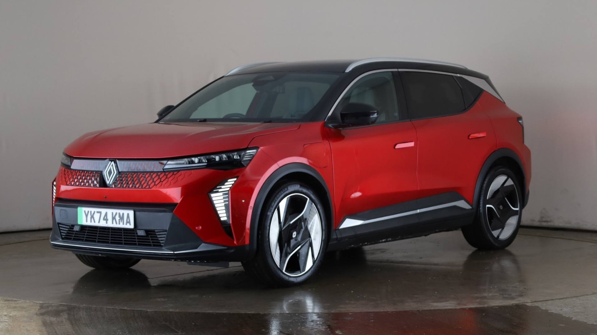 SCENIC E-TECH ESTATE EV87 160kW Iconic 87kWh Optimum Charge 5dr Auto