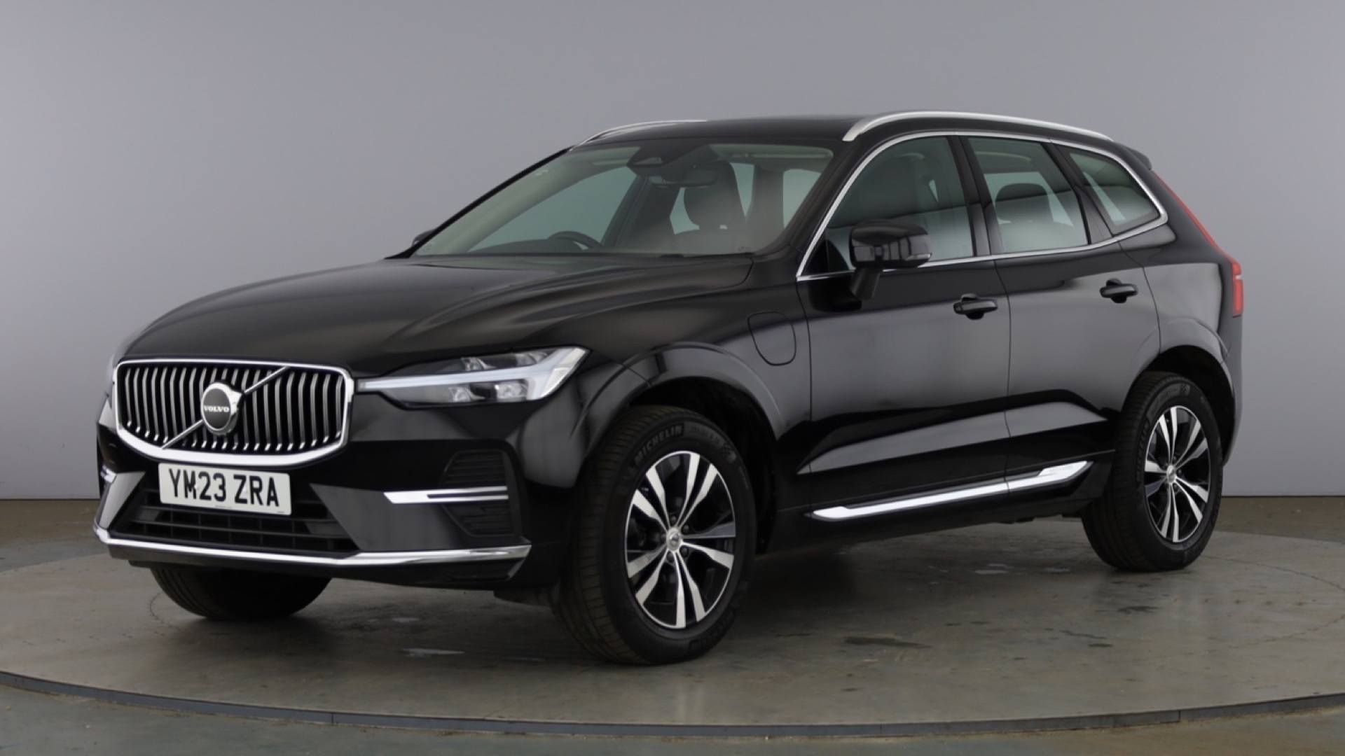 XC60 5dr S/Wagon 2.0 tP-Prl PHEV T6 Core Bright AWD [Recharge][G-Trnc] 8sp Auto 350ps (2021-  )