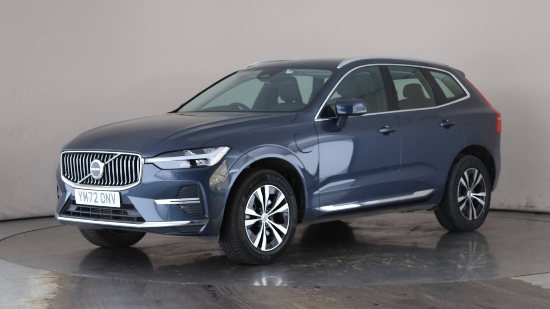 XC60 ESTATE 2.0 T6 [350] RC PHEV Core Bright 5dr AWD Gtron
