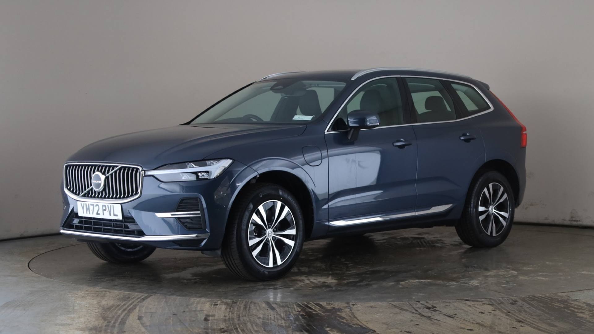 XC60 ESTATE 2.0 T6 [350] RC PHEV Core Bright 5dr AWD Gtron