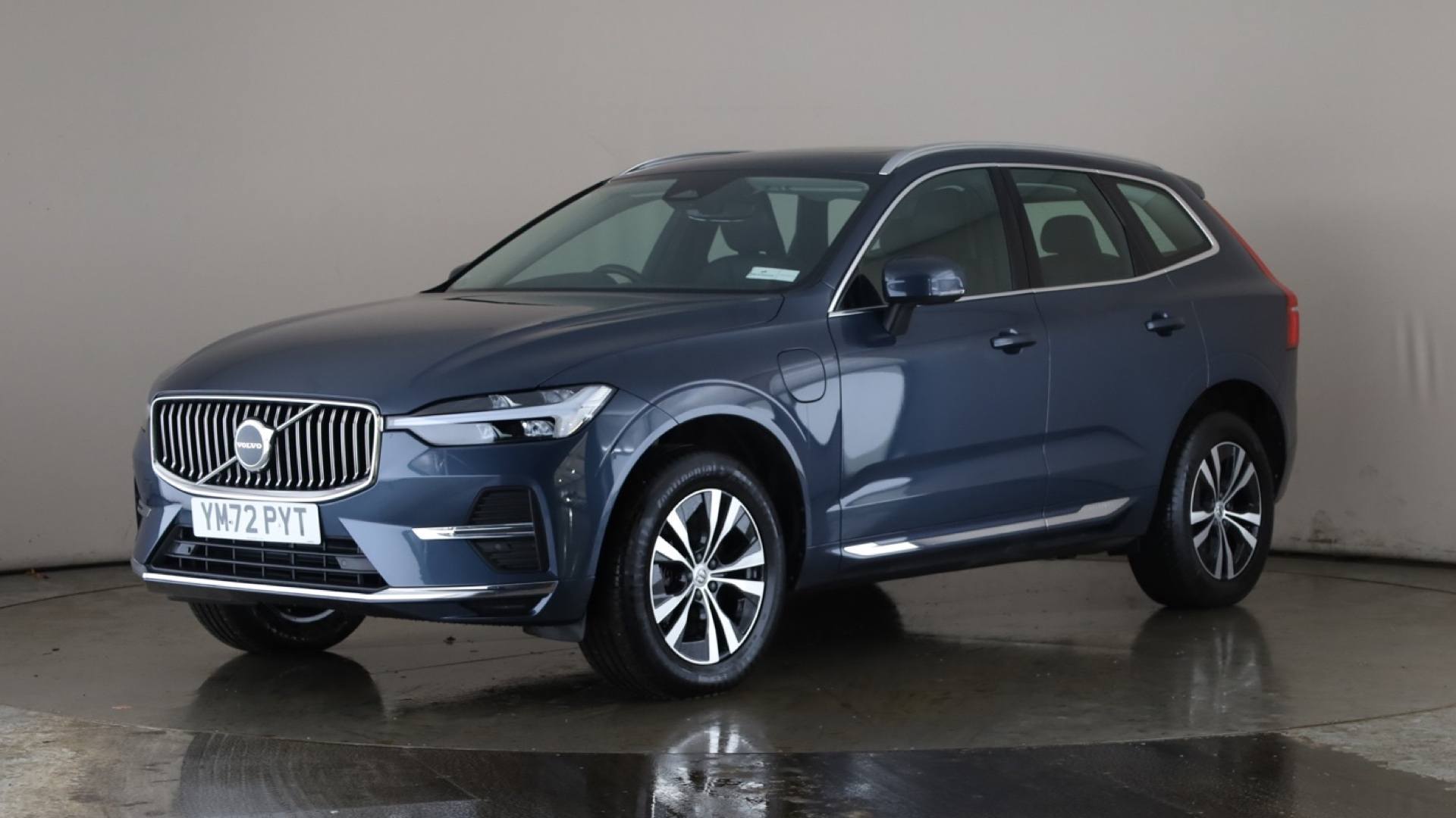 XC60 ESTATE 2.0 T6 [350] RC PHEV Core Bright 5dr AWD Gtron