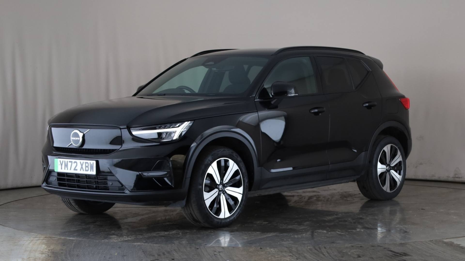 XC40 ELECTRIC ESTATE 170kW Recharge Core 69kWh 5dr Auto
